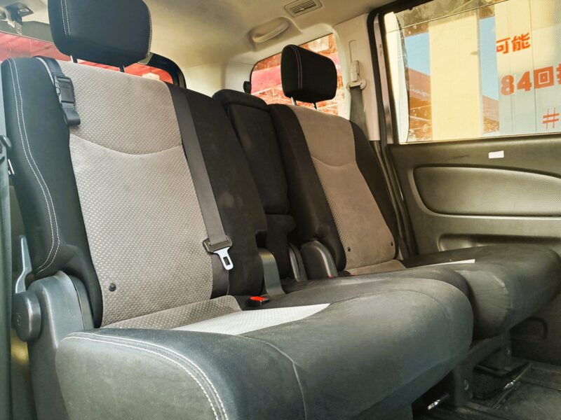 SERENA セレナ ライダーパフォーマンススペックブラックライン S-HYBRID 【特別仕様車】【車検2年付】