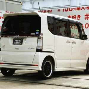 N-BOX　カスタム　G　SSパッケージ【特別仕様車】【車検2年付】