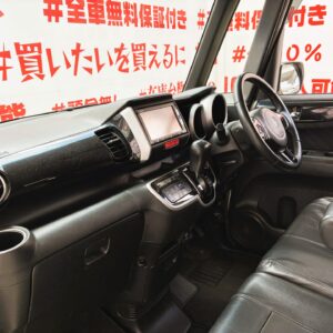 N-BOX　カスタム　G　SSパッケージ【特別仕様車】【車検2年付】
