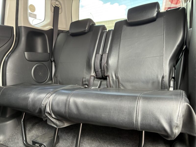 N-BOX カスタム G SSパッケージ【特別仕様車】【車検2年付】