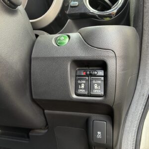 N-BOX　カスタム　G　SSパッケージ【特別仕様車】【車検2年付】
