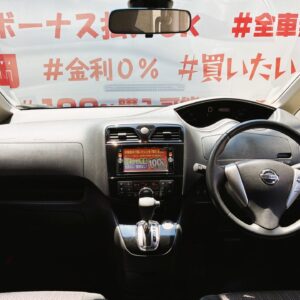 SERENA　セレナ　ハイウェイスターVセレクション＋セーフティS-HV＂後期型＂【車検２年付】