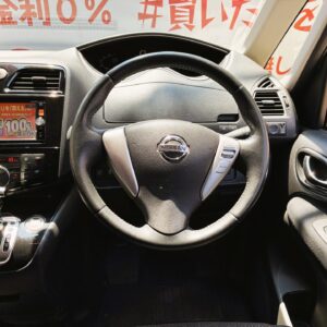 SERENA　セレナ　ハイウェイスターVセレクション＋セーフティS-HV＂後期型＂【車検２年付】