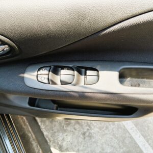 SERENA　セレナ　ハイウェイスターVセレクション＋セーフティS-HV＂後期型＂【車検２年付】