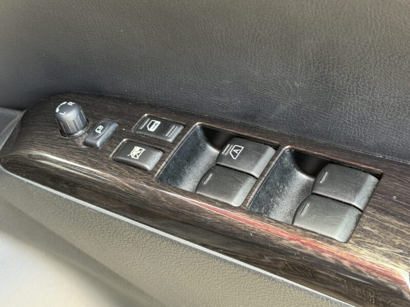 ELGRAND エルグランド 350ハイウェイスター アーバンクロム【総合評価優良車】【特別仕様車】【カスタム】