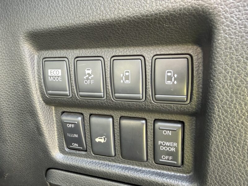 ELGRAND エルグランド ライダー 白本革シート仕様パワーシート【特別仕様車】【車検2年付】