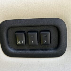 ELGRAND エルグランド ライダー 白本革シート仕様パワーシート【特別仕様車】【車検2年付】