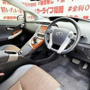 PRIUS　プリウス　Ｇ＂後期型＂【カスタム】【車検２年付】