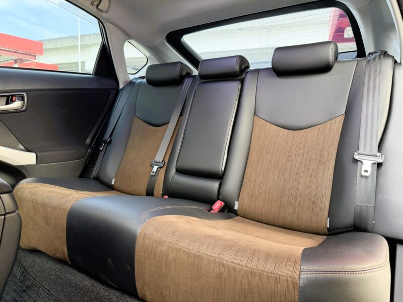 PRIUS プリウス G"後期型"【カスタム】【車検2年付】