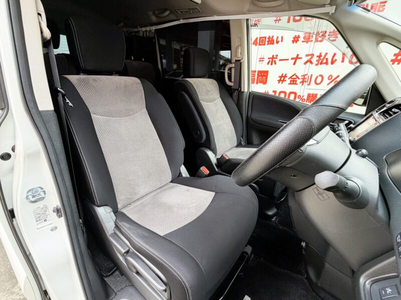 SERENA セレナ ライダー ブラックライン S-HYBRID アドバンスドセーフティーパッケージ"後期型"【特別仕様車】