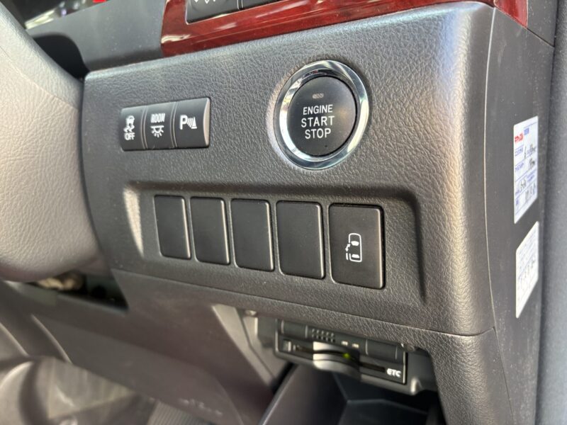 ALPHRD アルファード 240S【総合評価優良車】【カスタム】