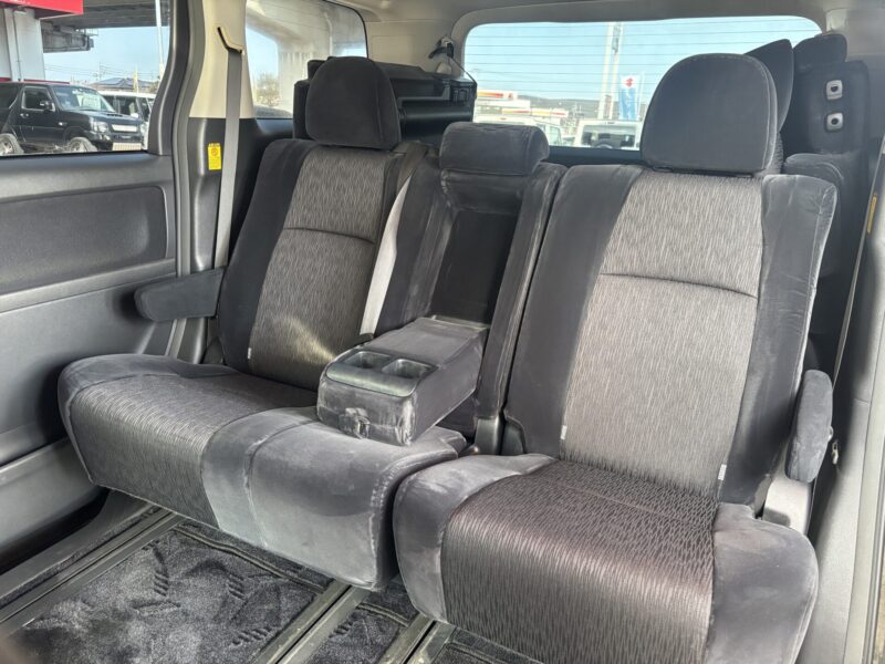 ALPHRD アルファード 240S【総合評価優良車】【カスタム】