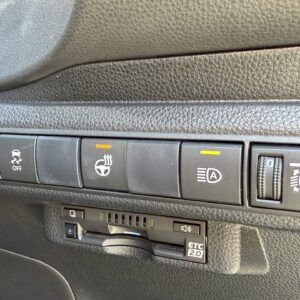 COROLLA TOURING　カローラツーリング　ハイブリッド　W×B 【総合評価優良車】