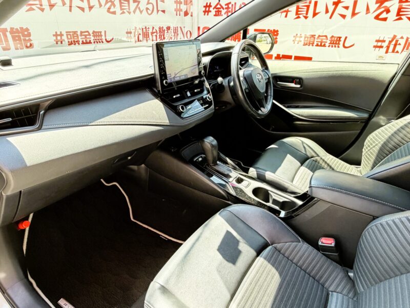 COROLLA TOURING カローラツーリング ハイブリッド W×B 【総合評価優良車】