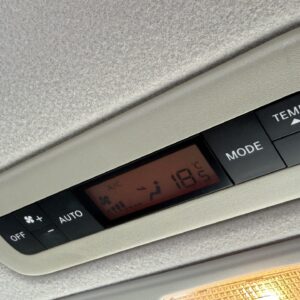 SERENA　セレナ　ハイウェイスター S-HYBRID Vセレクション【特別仕様車】【車検２年付】　
