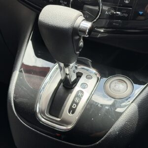 SERENA　セレナ　ハイウェイスター S-HYBRID Vセレクション【特別仕様車】【車検２年付】　