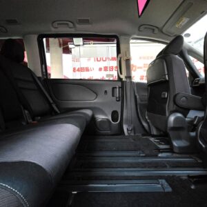 SERENA　セレナ　ハイウェイスター VセレクションⅡ S-HYBRID【総合評価優良車】【特別仕様車】【車検２年付】