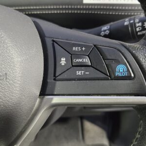 SERENA　セレナ　ハイウェイスター VセレクションⅡ S-HYBRID【総合評価優良車】【特別仕様車】【車検２年付】