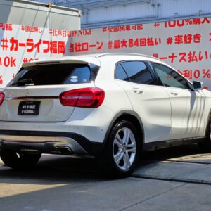 MERCEDES BENZ メルセデス・ベンツ GLA180 レーダーセーフティパッケージ【総合評価優良車】【車検2年付】