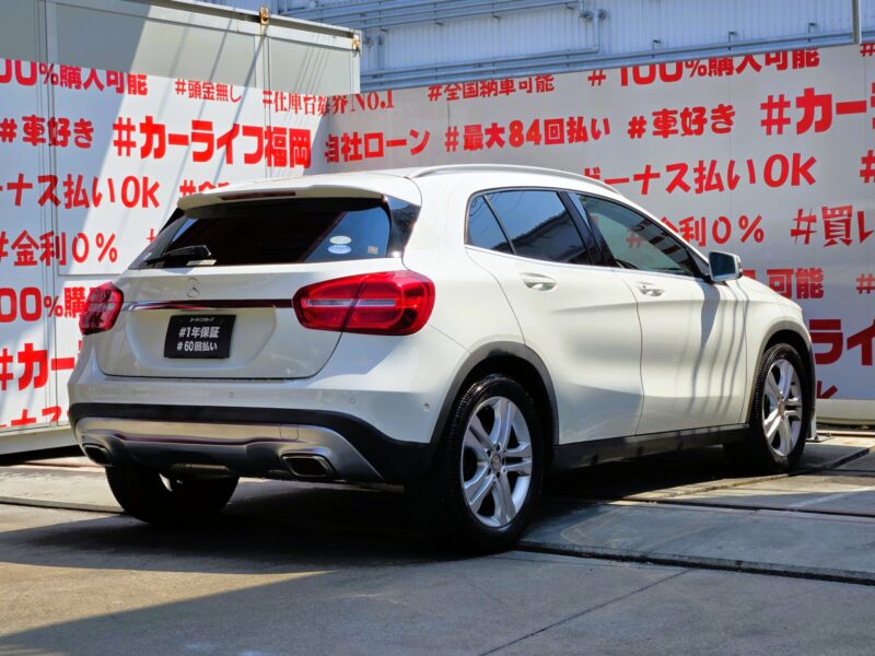 MERCEDES BENZ メルセデス・ベンツ GLA180 レーダーセーフティパッケージ【総合評価優良車】【車検2年付】