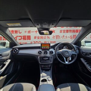 MERCEDES BENZ メルセデス・ベンツ GLA180 レーダーセーフティパッケージ【総合評価優良車】【車検2年付】