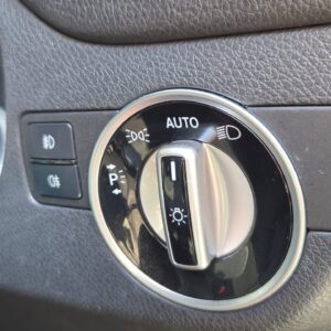 MERCEDES BENZ メルセデス・ベンツ GLA180 レーダーセーフティパッケージ【総合評価優良車】【車検2年付】