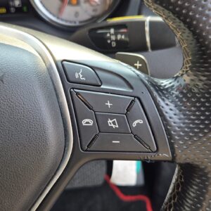 MERCEDES BENZ メルセデス・ベンツ GLA180 レーダーセーフティパッケージ【総合評価優良車】【車検2年付】