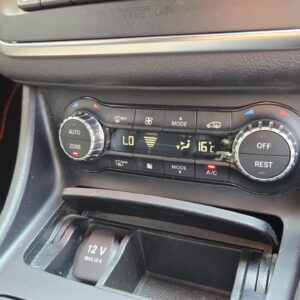 MERCEDES BENZ メルセデス・ベンツ GLA180 レーダーセーフティパッケージ【総合評価優良車】【車検2年付】