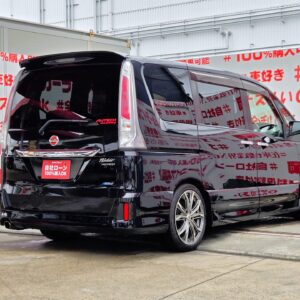 SERENA セレナ　ライダー 【総合評価優良車】【カスタム】【車検２年付】