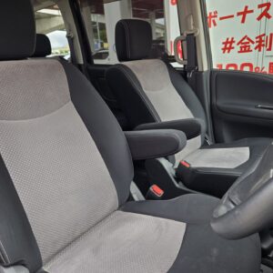 SERENA セレナ　ライダー 【総合評価優良車】【カスタム】【車検２年付】
