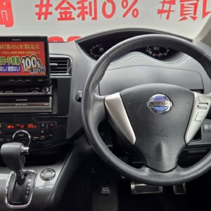 SERENA セレナ　ライダー 【総合評価優良車】【カスタム】【車検２年付】