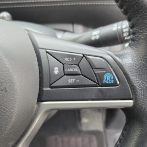 SERENA　セレナ　ハイウェイスター S-HYBRID【総合評価優良車】