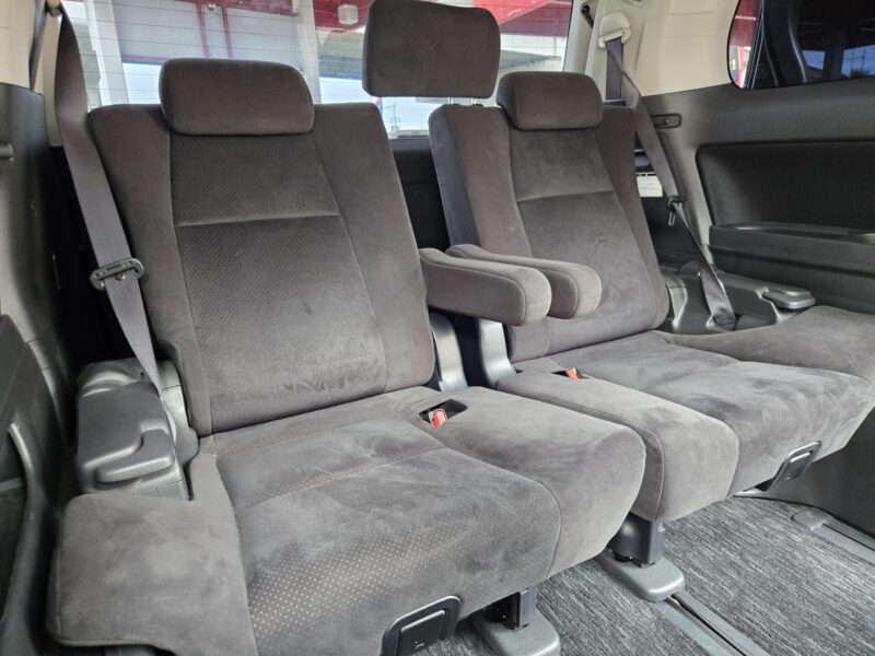 VELLFIRE ヴェルファイア 2.4Z プラチナセレクションⅡ【特別仕様車】【カスタム】