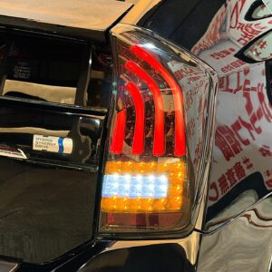 PRIUS　プリウス　Sツーリングセレクション 【カスタム】【車検２年付】
