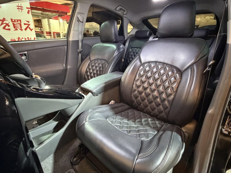 PRIUS プリウス Sツーリングセレクション 【カスタム】【車検2年付】