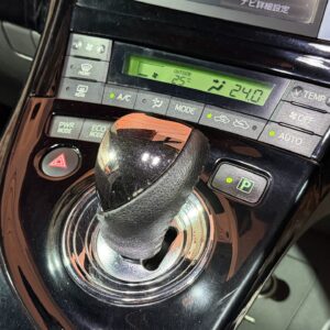 PRIUS　プリウス　Sツーリングセレクション 【カスタム】【車検２年付】