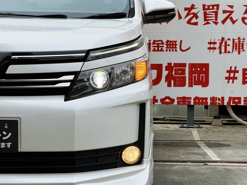 VOXY ヴォクシー ハイブリッドV【車検2年付】