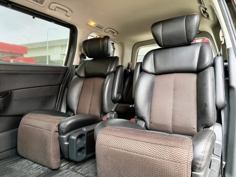 ELGRAND エルグランド 250ハイウェイスター アーバンクロム【総合評価優良車】【特別仕様車】