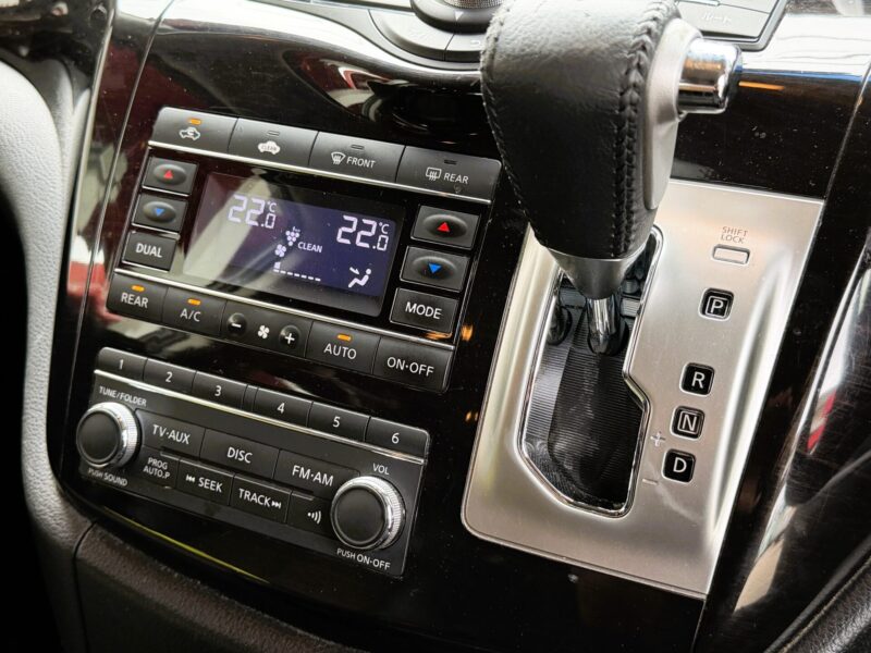 ELGRAND エルグランド 250ハイウェイスター アーバンクロム【総合評価優良車】【特別仕様車】