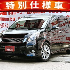 ISIS アイシス プラタナ Vセレクション【特別仕様車】【車検2年付】【ユーザー買取車】