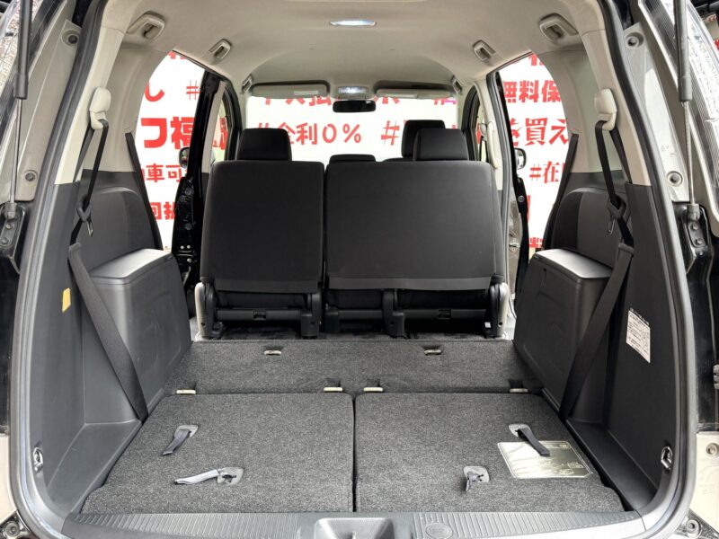 ISIS アイシス プラタナ Vセレクション【特別仕様車】【車検2年付】【ユーザー買取車】