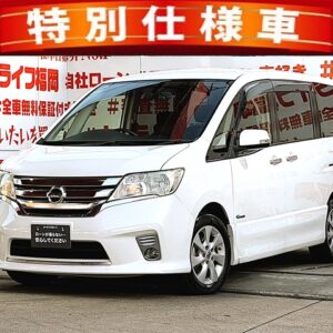 SERENA　セレナ　ハイウェイスター S-HYBRID Vセレクション【特別仕様車】【車検２年付】　