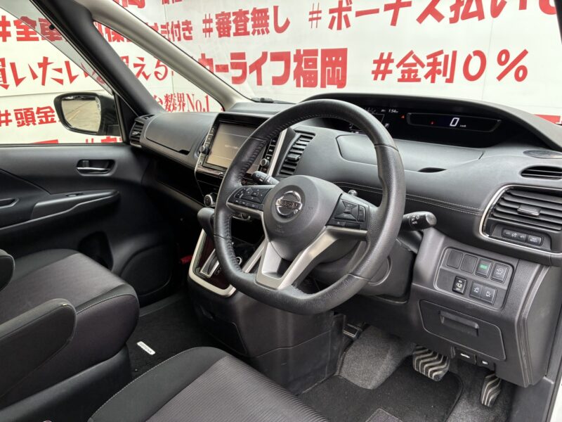 SERENA セレナ ハイウェイスター Vセレクション【特別仕様車】