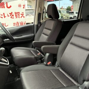 SERENA　セレナ　ハイウェイスター　Vセレクション【特別仕様車】