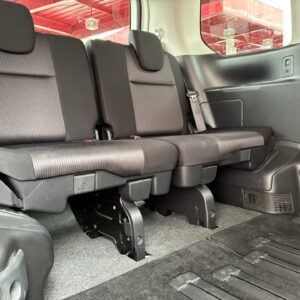 SERENA　セレナ　ハイウェイスター　Vセレクション【特別仕様車】