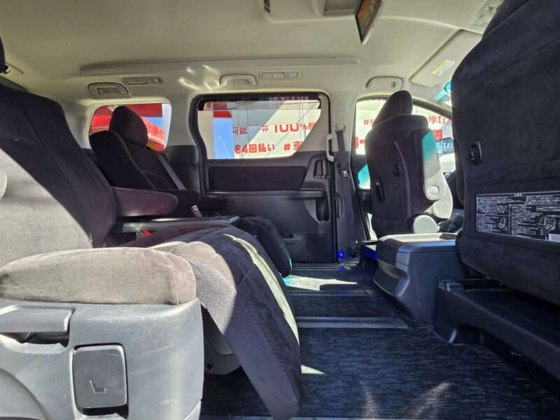 VELLFIRE ヴェルファイア 2.4Z プラチナセレクションⅡ【特別仕様車】【カスタム】【車検2年付】