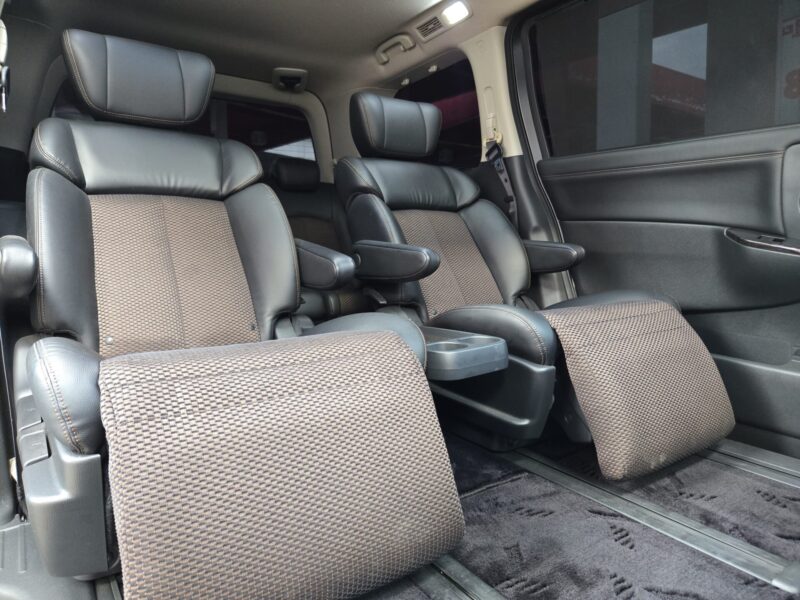 ELGRAND エルグランド 250ハイウェイスター 【総合評価優良車】【カスタム】【車検2年付】