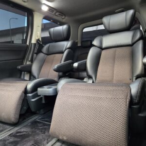ELGRAND　エルグランド　250ハイウェイスター　【総合評価優良車】【カスタム】【車検２年付】