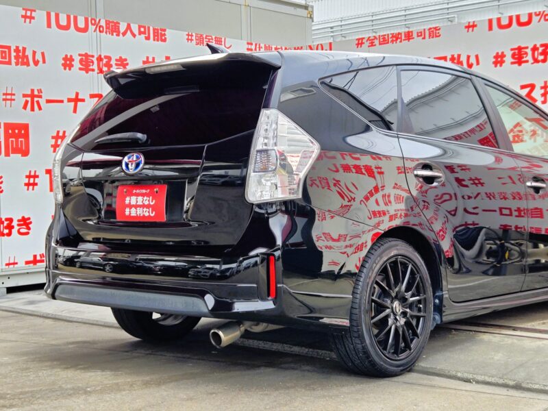PRIUSα プリウスα Sチューンブラック 【総合評価優良車】【特別仕様車】【カスタム】【車検2年付】