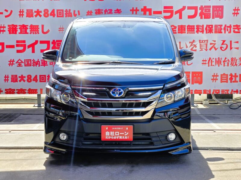 VOXY ヴォクシー ハイブリッドV【総合評価優良車】【カスタム】